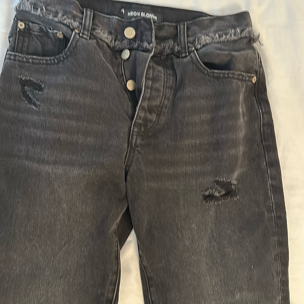 Neon blonde black mom jean